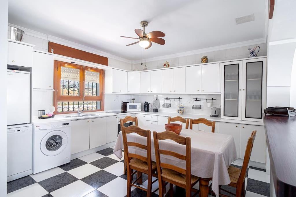 Willa Dream With Parking, Private Pool And Views Malaga