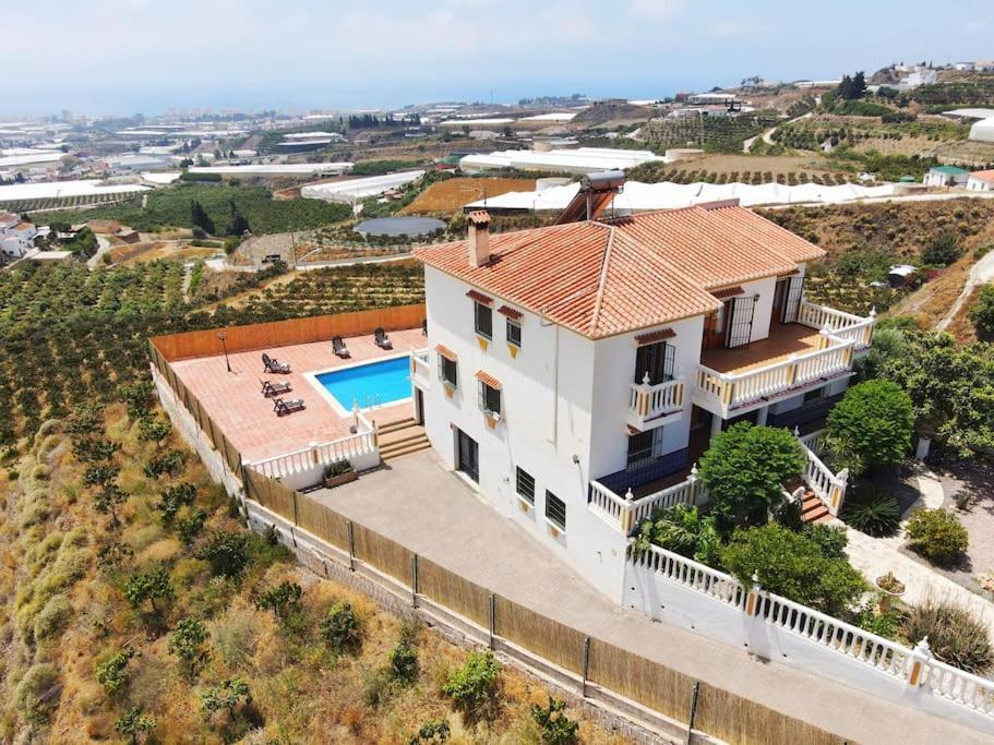Dream With Parking, Private Pool And Views Willa *