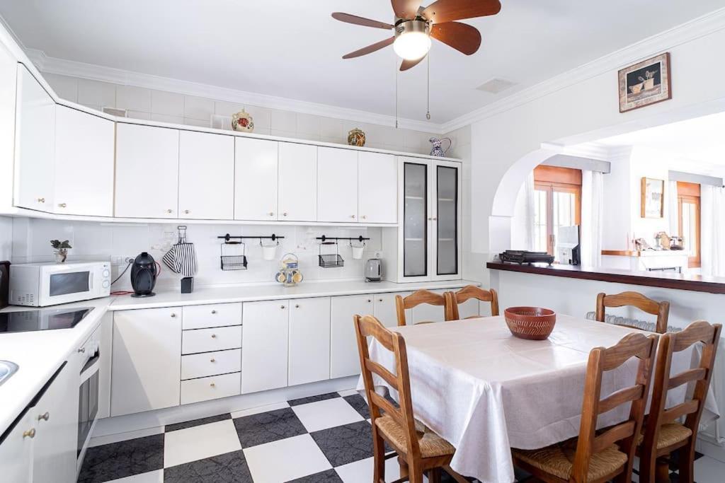 Dream With Parking, Private Pool And Views Málaga