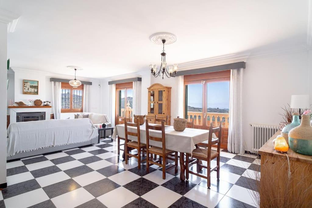 Villa Dream With Parking, Private Pool And Views *