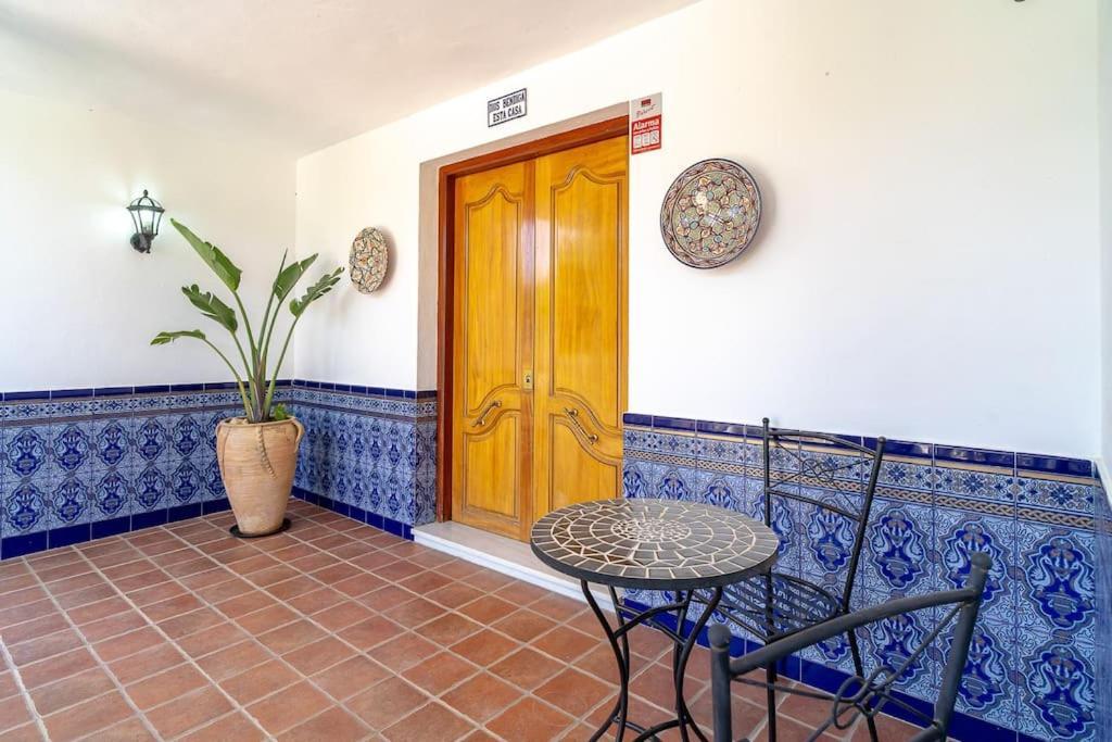 Dream With Parking, Private Pool And Views