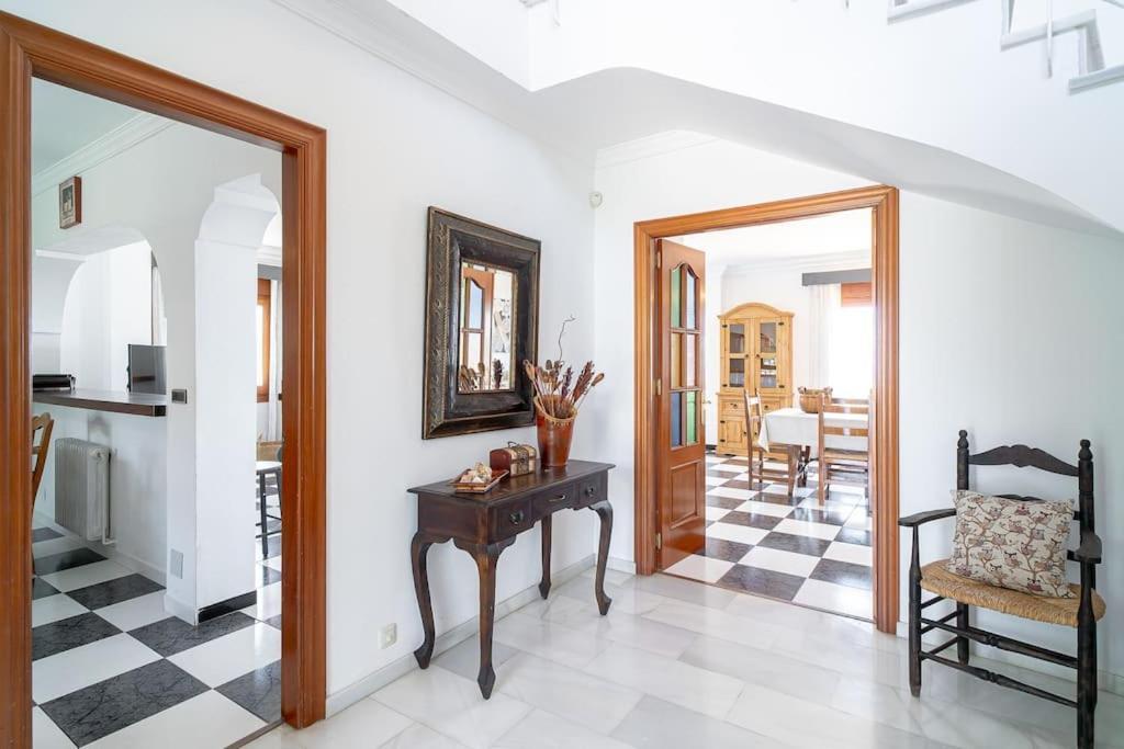 Dream With Parking, Private Pool And Views *